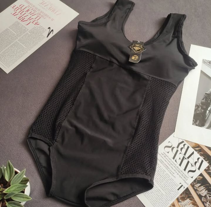 مایو اسلیپ بغل تور مشکی کاپدار