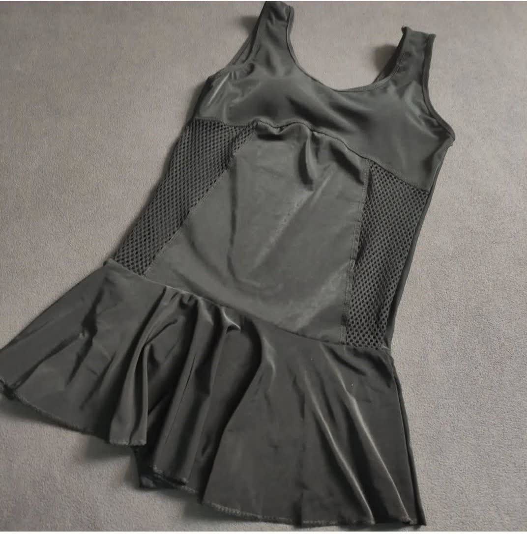 مایو زنانه دامن دار بغل تور کاپدار ضدکلر