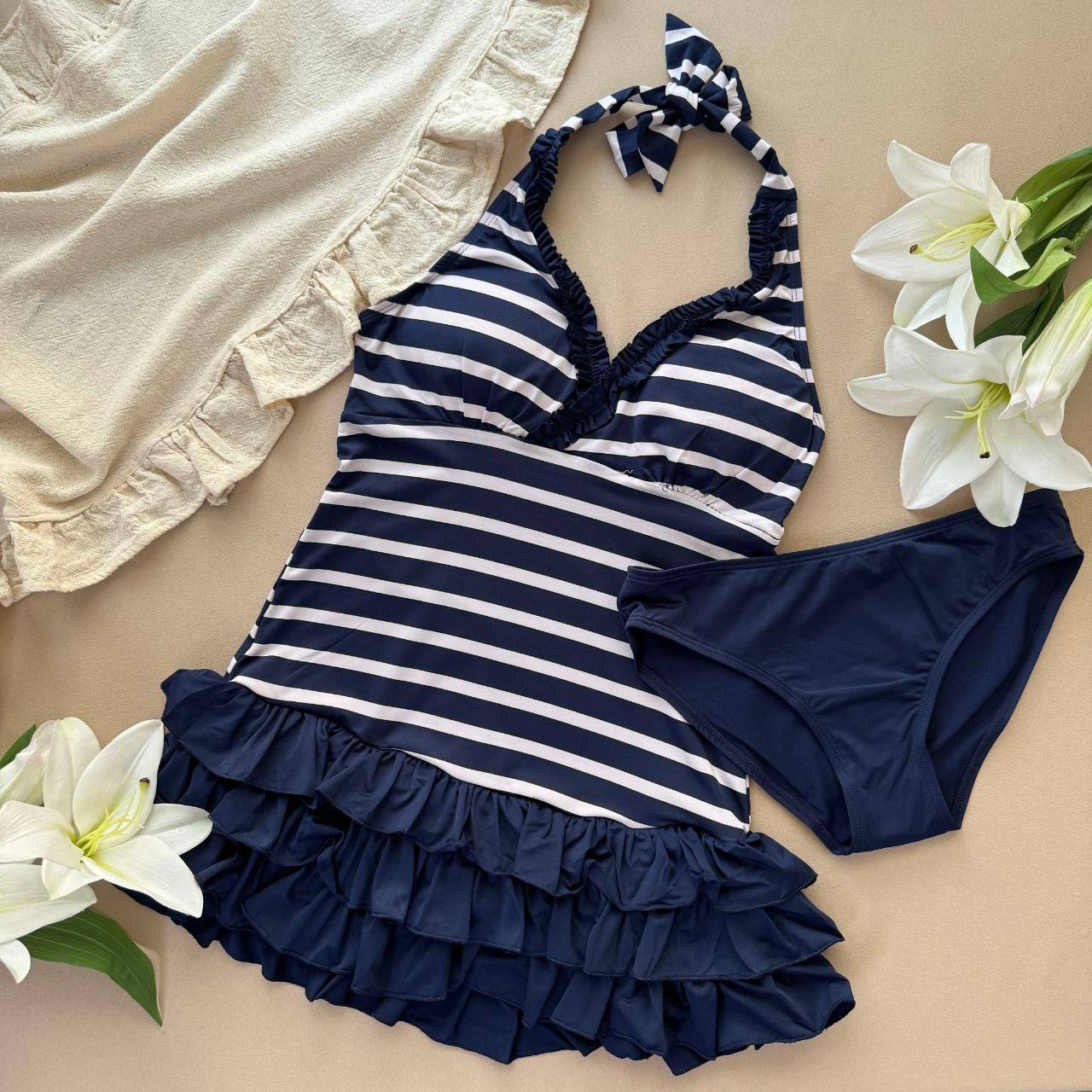 مایو زنانه دوتیکه سه دامنی کاپدار وارداتی ضدکلر