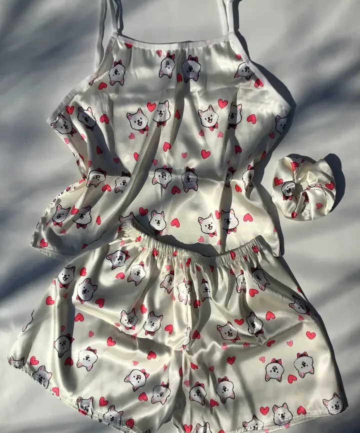 لباس خواب زنانه ساتن طرح سگ