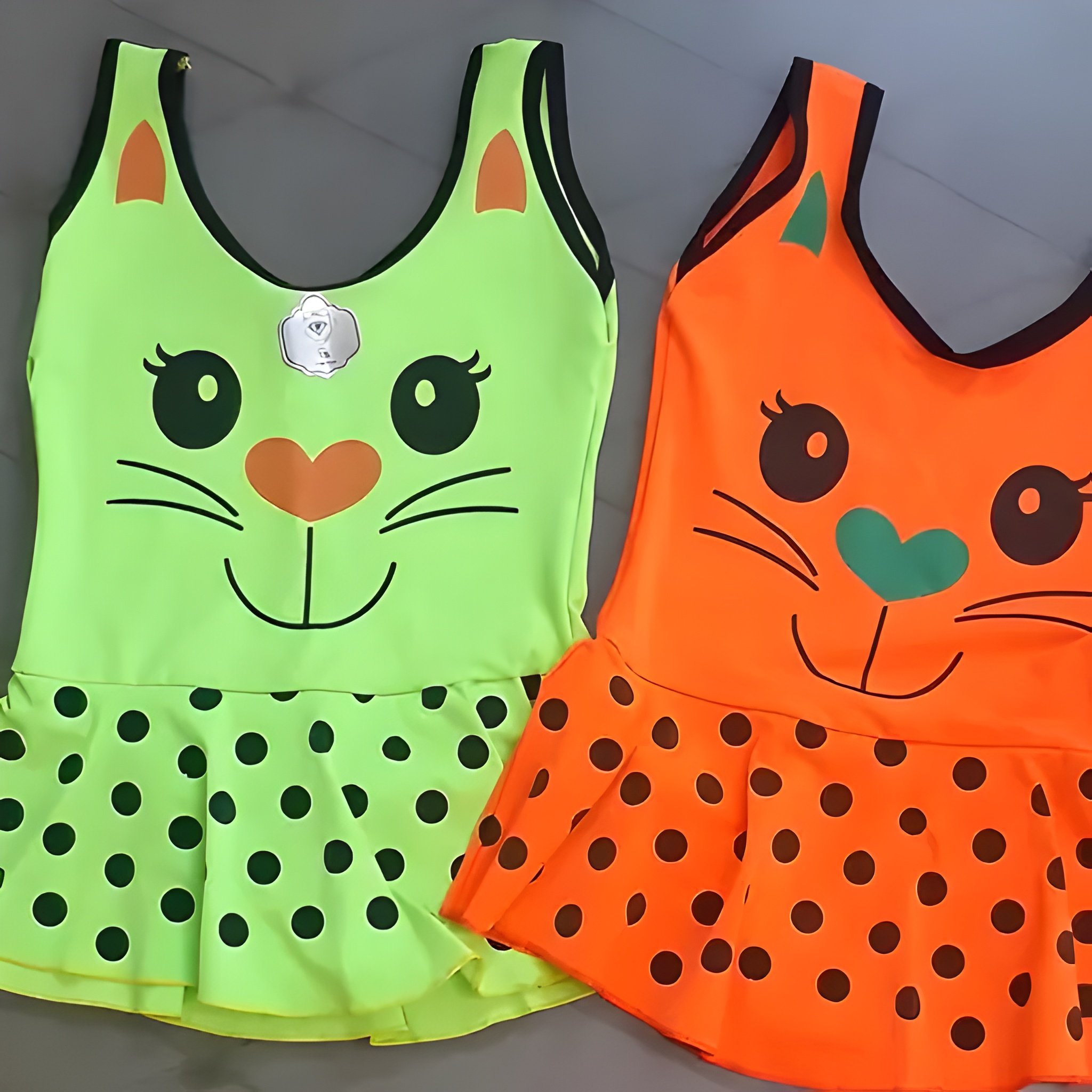 مایو دخترانه دامنی طرح خرگوش ضدکلر