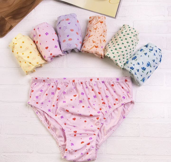 فروش عمده شورت زنانه نخ پنبه لیفهای طرحدار پک ۱۲ عددی ضدحساسیت با قیمت تولیدی